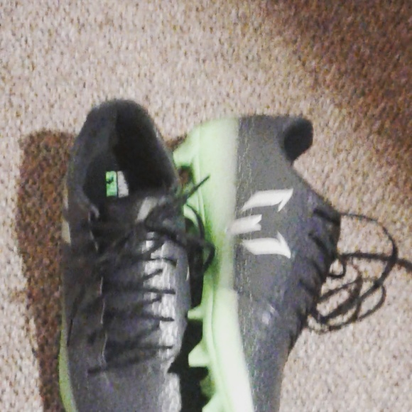 Meet your Posher, Luis - Picture 1 of 1